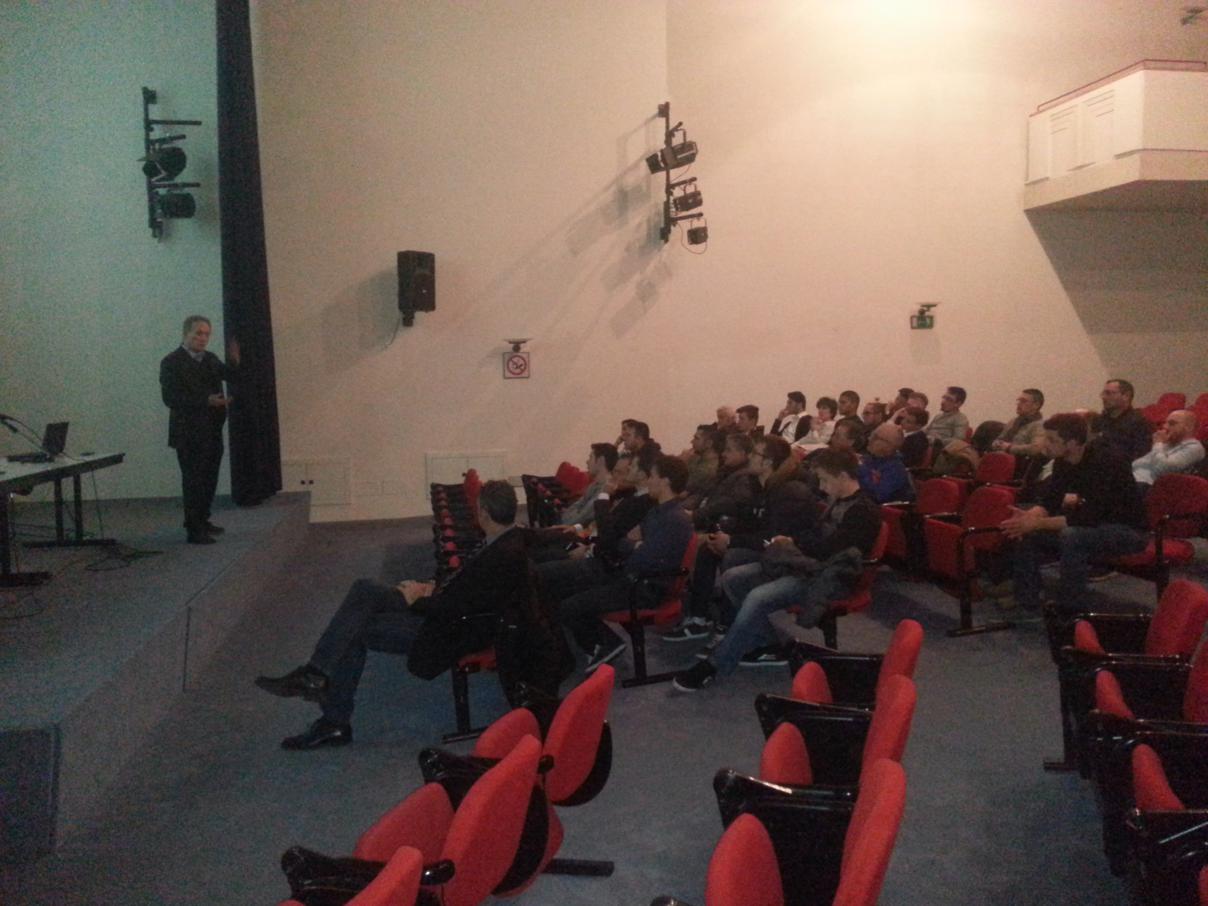 20150209_203411_1208x906